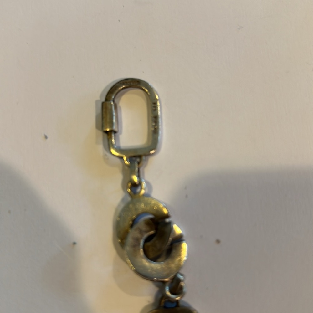 Key Holder That Transforms In Two Key Holders - image 2